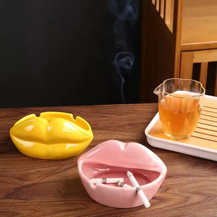 Cendrier LĂšvres Design