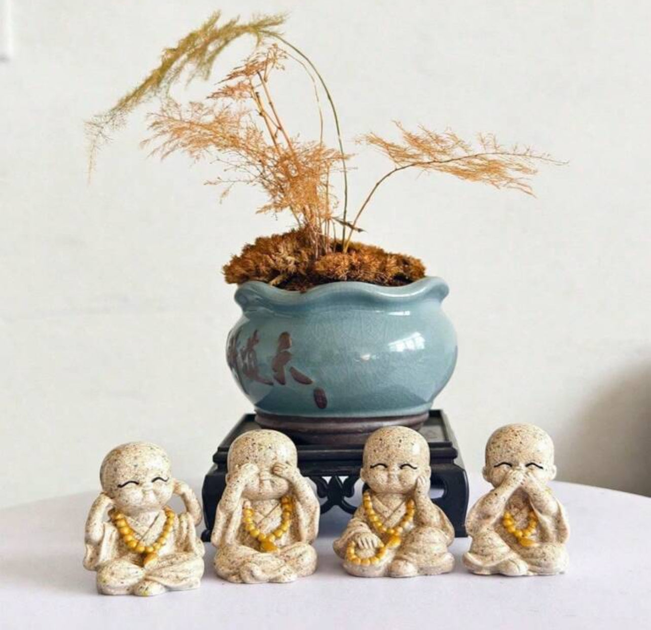 4 Statuettes Moines Zen