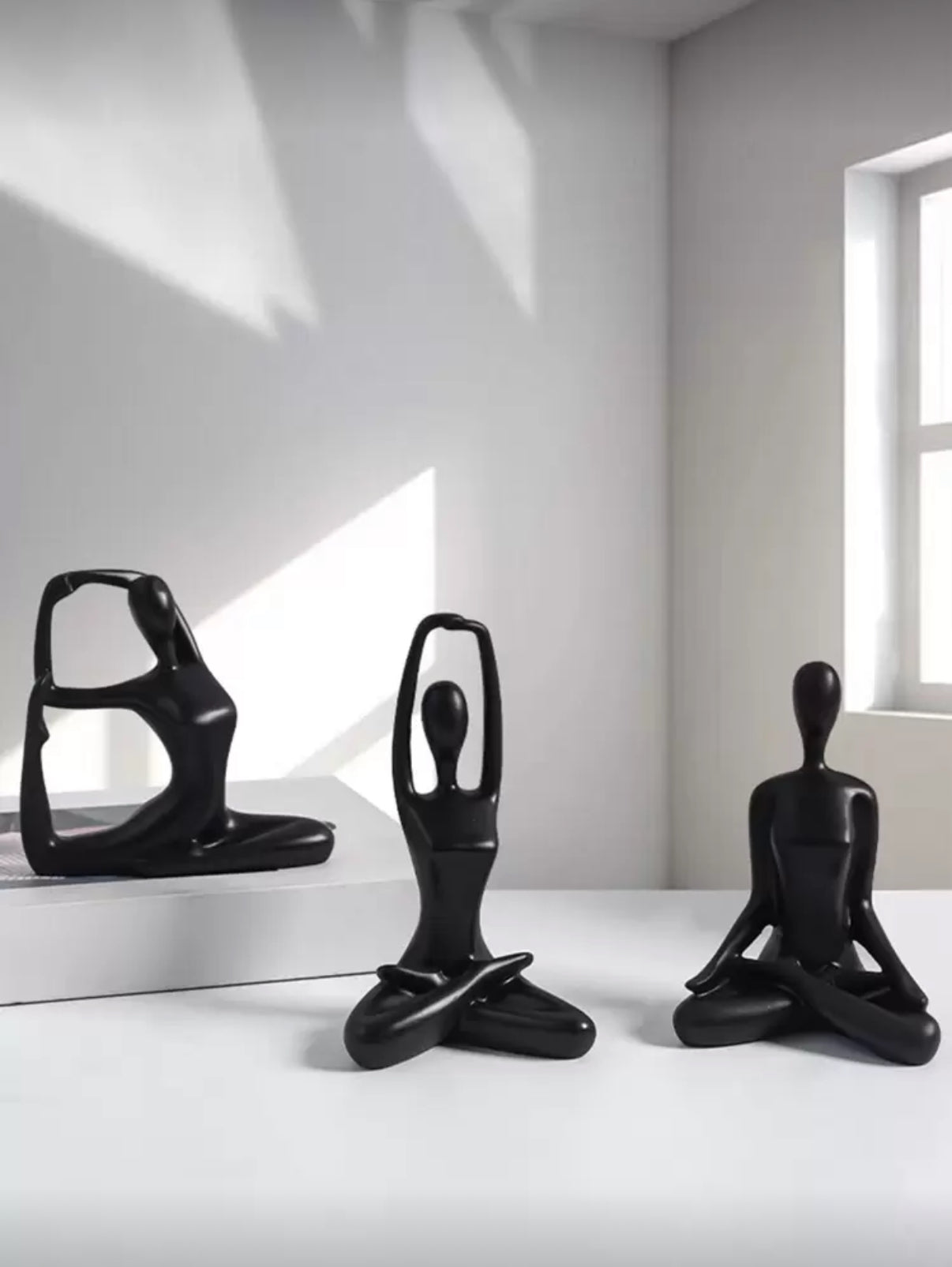3 Statuettes Yoga Zen